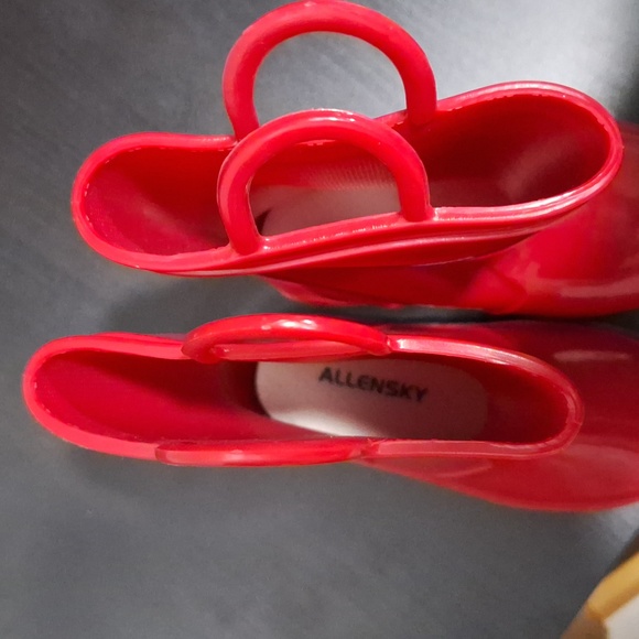 3 pairs boots size 7t - Picture 4 of 11